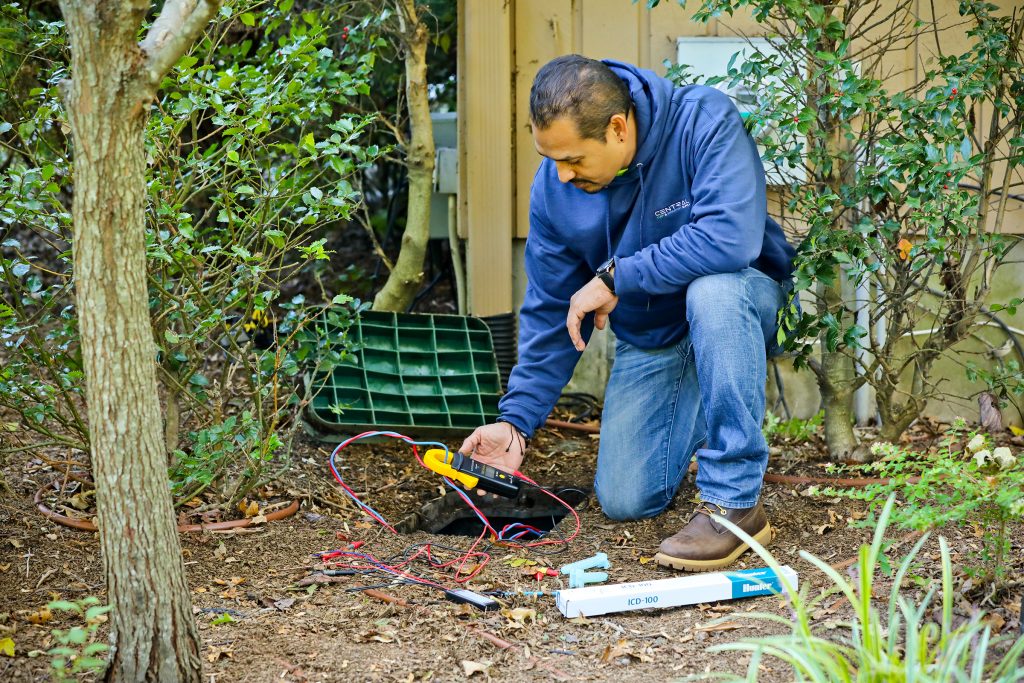 Step-by-Step: How To Troubleshoot with a Multimeter - Central Turf and Irrigation Supply